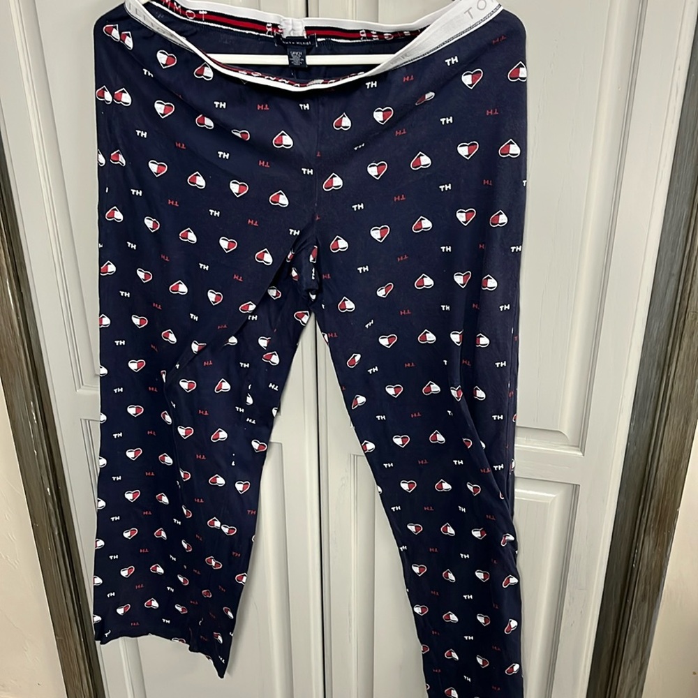 Pajama pants, Tommy
